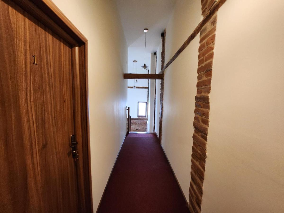Antique Aparthotel Alba Iulia Luaran gambar