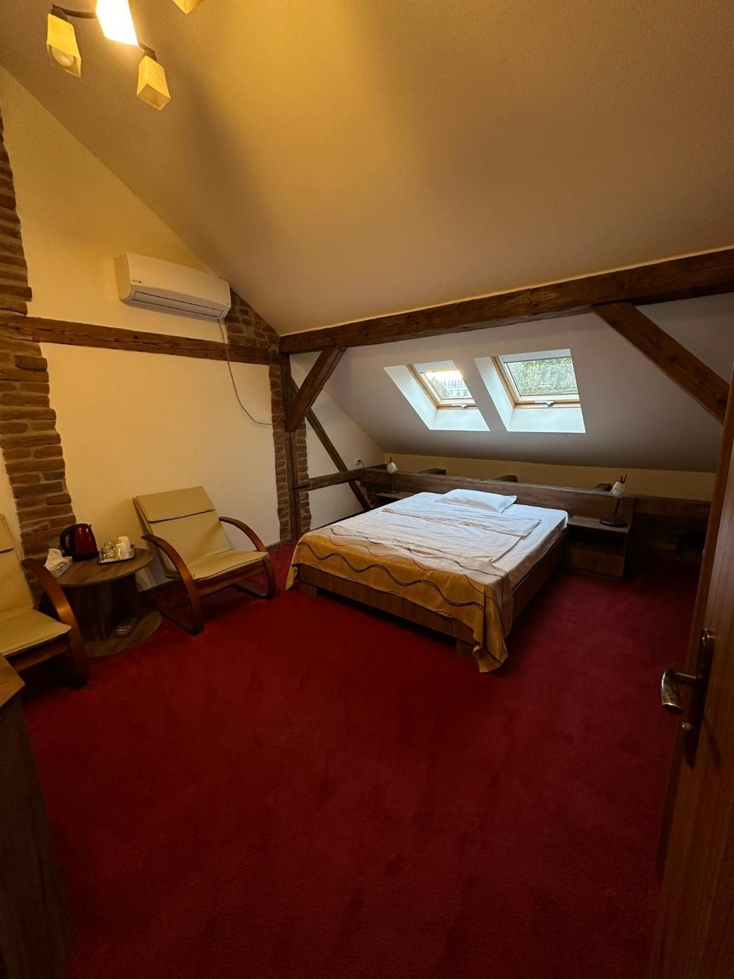 Antique Aparthotel Alba Iulia Luaran gambar